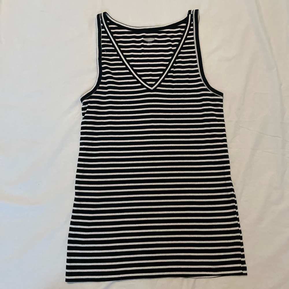 Women’s OLD NAVY Slim fit rib-knit tank top